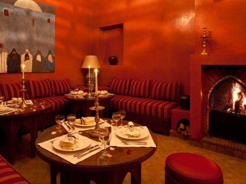 Riad Les Bougainvilliers Marrakesh Bagian luar foto