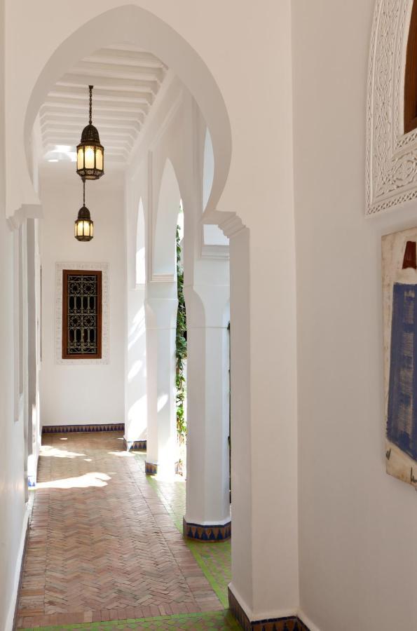 Riad Les Bougainvilliers Marrakesh Bagian luar foto